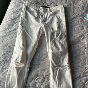 white hollister jeans